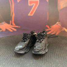 Load image into Gallery viewer, Dropshipping one pair sneaker keychain AJ 1 offwhite Chicago UNC NRG 3D Mini Sneaker shoe keychain