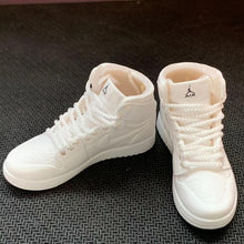 Load image into Gallery viewer, Dropshipping one pair sneaker keychain AJ 1 offwhite Chicago UNC NRG 3D Mini Sneaker shoe keychain