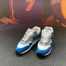 Load image into Gallery viewer, Dropshipping one pair sneaker keychain AJ 1 offwhite Chicago UNC NRG 3D Mini Sneaker shoe keychain