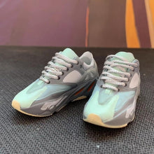 Load image into Gallery viewer, Dropshipping one pair  sneaker keychain AJ  1 offwhite Chicago UNC NRG 3D Mini Sneaker shoe keychain
