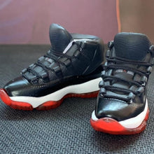 Load image into Gallery viewer, Dropshipping one pair  sneaker keychain AJ  1 offwhite Chicago UNC NRG 3D Mini Sneaker shoe keychain
