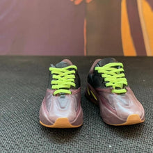 Load image into Gallery viewer, Dropshipping one pair  sneaker keychain AJ  1 offwhite Chicago UNC NRG 3D Mini Sneaker shoe keychain
